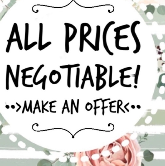 * Cloud Chaser Basic Knit cardigan in Jet Black - Picture 3 of 5